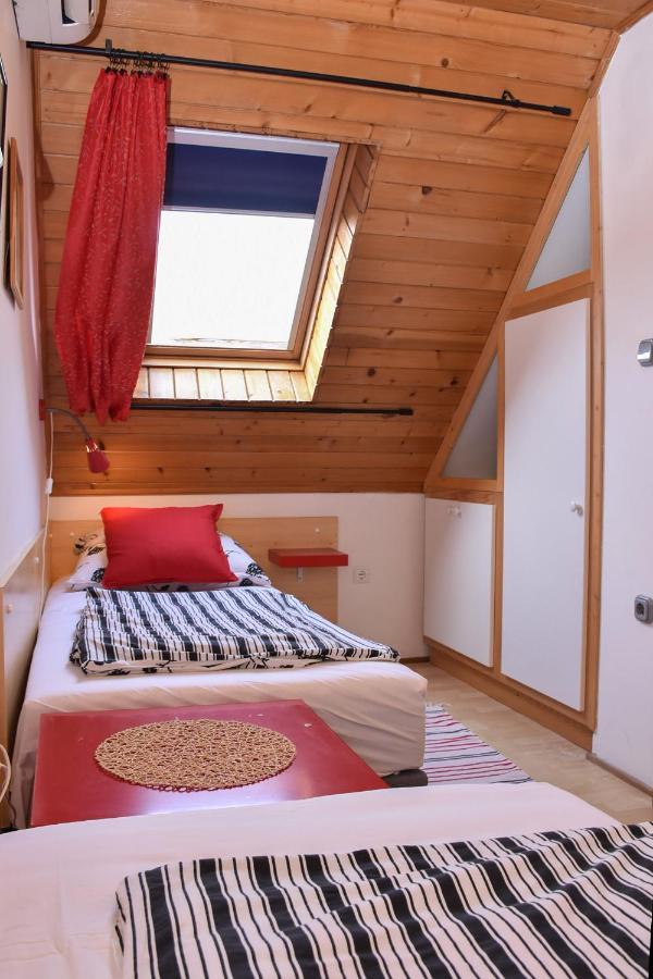 Вилла Lenart House 2 Шиофок Экстерьер фото